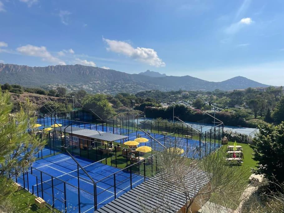 Dans Un Cadre D'Exception, Vue Mer Panoramique A Agay Cote D'Azur, Village Vacances Cap Esterel, T2 Avec Jardin, Golf, Climatisation, Wifi, 5 Piscines Saint-Raphaël المظهر الخارجي الصورة