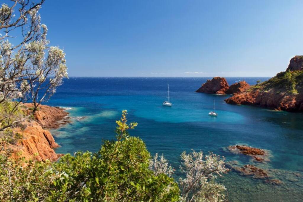 Dans Un Cadre D'Exception, Vue Mer Panoramique A Agay Cote D'Azur, Village Vacances Cap Esterel, T2 Avec Jardin, Golf, Climatisation, Wifi, 5 Piscines Saint-Raphaël المظهر الخارجي الصورة