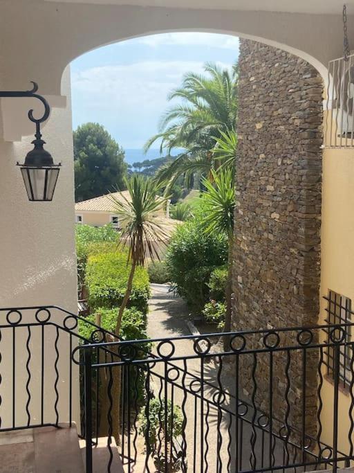 Dans Un Cadre D'Exception, Vue Mer Panoramique A Agay Cote D'Azur, Village Vacances Cap Esterel, T2 Avec Jardin, Golf, Climatisation, Wifi, 5 Piscines Saint-Raphaël المظهر الخارجي الصورة