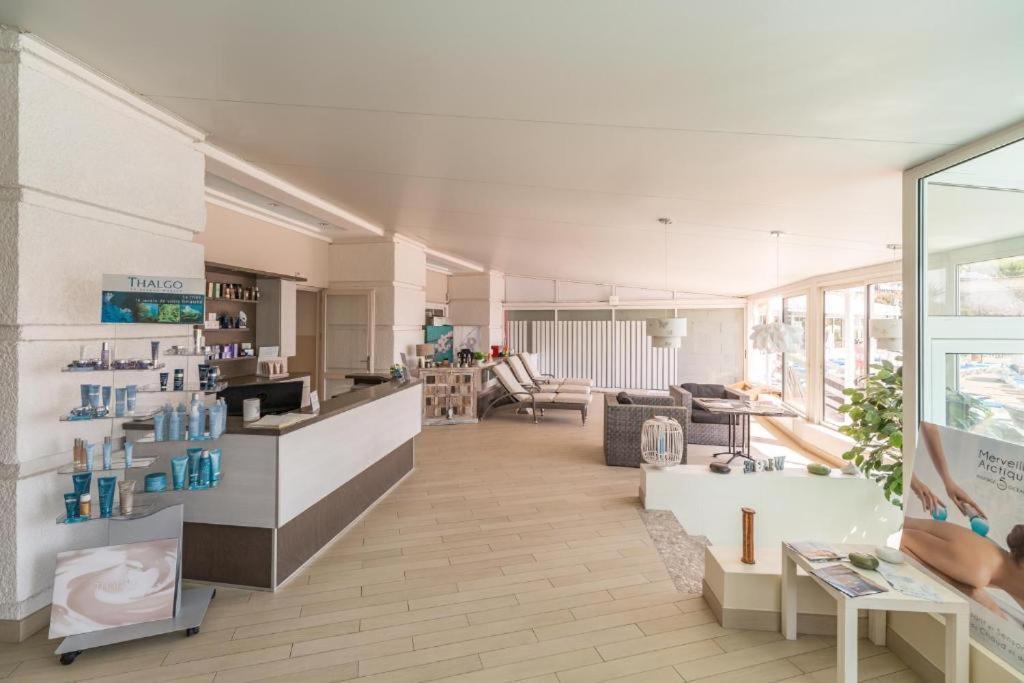 Dans Un Cadre D'Exception, Vue Mer Panoramique A Agay Cote D'Azur, Village Vacances Cap Esterel, T2 Avec Jardin, Golf, Climatisation, Wifi, 5 Piscines Saint-Raphaël المظهر الخارجي الصورة