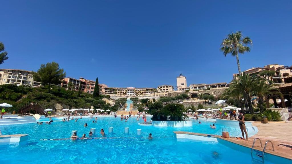 Dans Un Cadre D'Exception, Vue Mer Panoramique A Agay Cote D'Azur, Village Vacances Cap Esterel, T2 Avec Jardin, Golf, Climatisation, Wifi, 5 Piscines Saint-Raphaël المظهر الخارجي الصورة