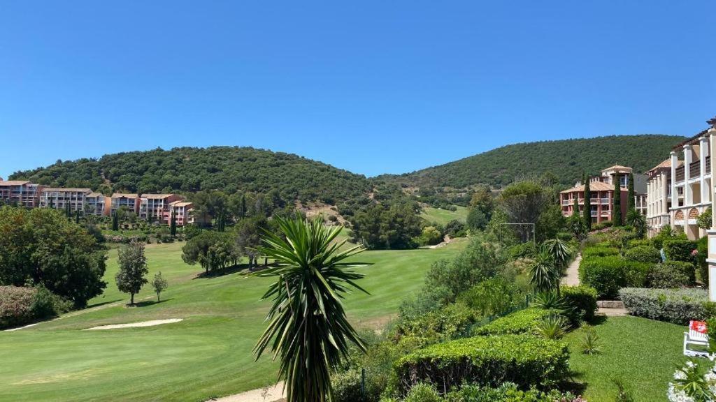 Dans Un Cadre D'Exception, Vue Mer Panoramique A Agay Cote D'Azur, Village Vacances Cap Esterel, T2 Avec Jardin, Golf, Climatisation, Wifi, 5 Piscines Saint-Raphaël المظهر الخارجي الصورة