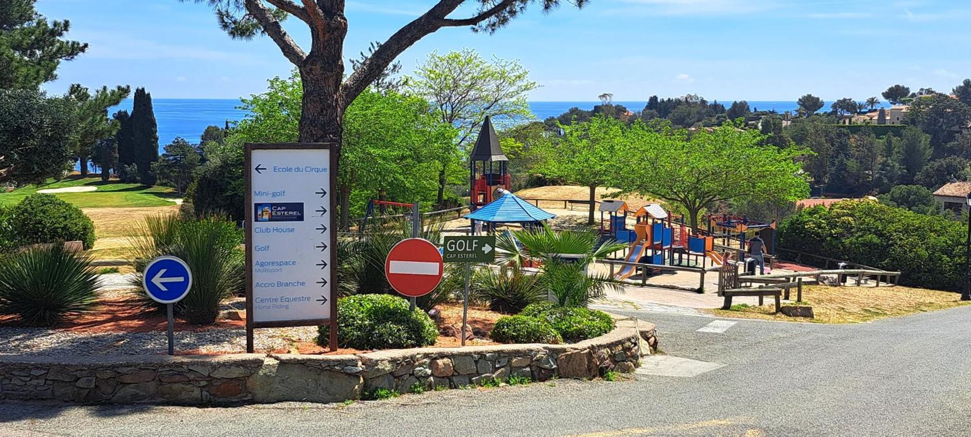 Dans Un Cadre D'Exception, Vue Mer Panoramique A Agay Cote D'Azur, Village Vacances Cap Esterel, T2 Avec Jardin, Golf, Climatisation, Wifi, 5 Piscines Saint-Raphaël المظهر الخارجي الصورة